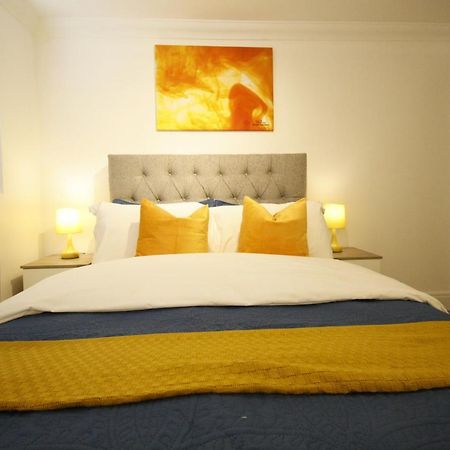 Willow Serviced Apartments - 39 カーディフ エクステリア 写真